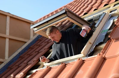 Pose de fenêtres de toit Velux à Cierges